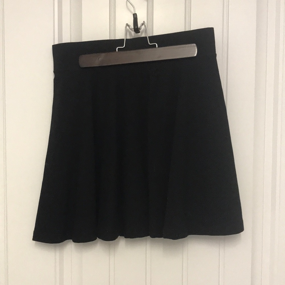 Black 95% cotton mini skirt